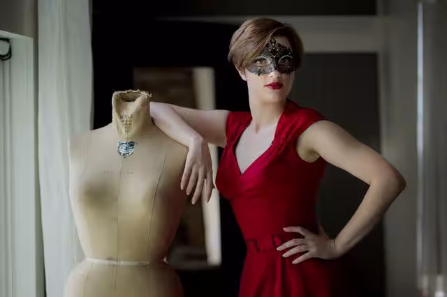 Escort Julia Labelle in Columbus, OH