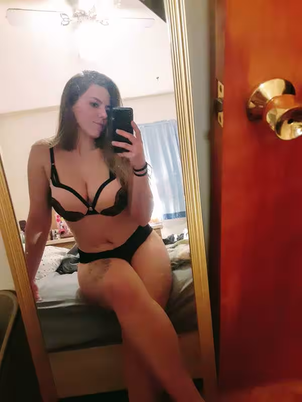 Escort Mindy in Virginia Beach, VA