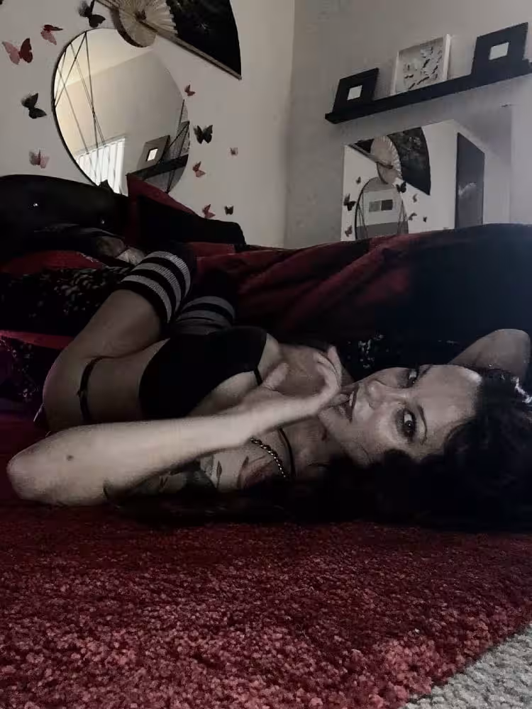 Miss Frenchie Rose / Francesca Comaneci